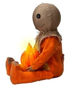 Light-Up Sitting Sam Doll - Trick 'r Treat -Halloween Decoration Shop 01547397 d