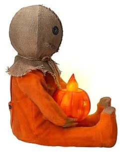 Light-Up Sitting Sam Doll - Trick 'r Treat -Halloween Decoration Shop 01547397 e