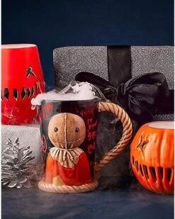 Molded Color Changing Sam Coffee Mug 23 Oz. - Trick 'r Treat -Halloween Decoration Shop 01591007 c